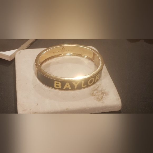 Baylor University Green and gold clasp hinge bangle Emerson Street Clothing Co - Picture 13 of 16